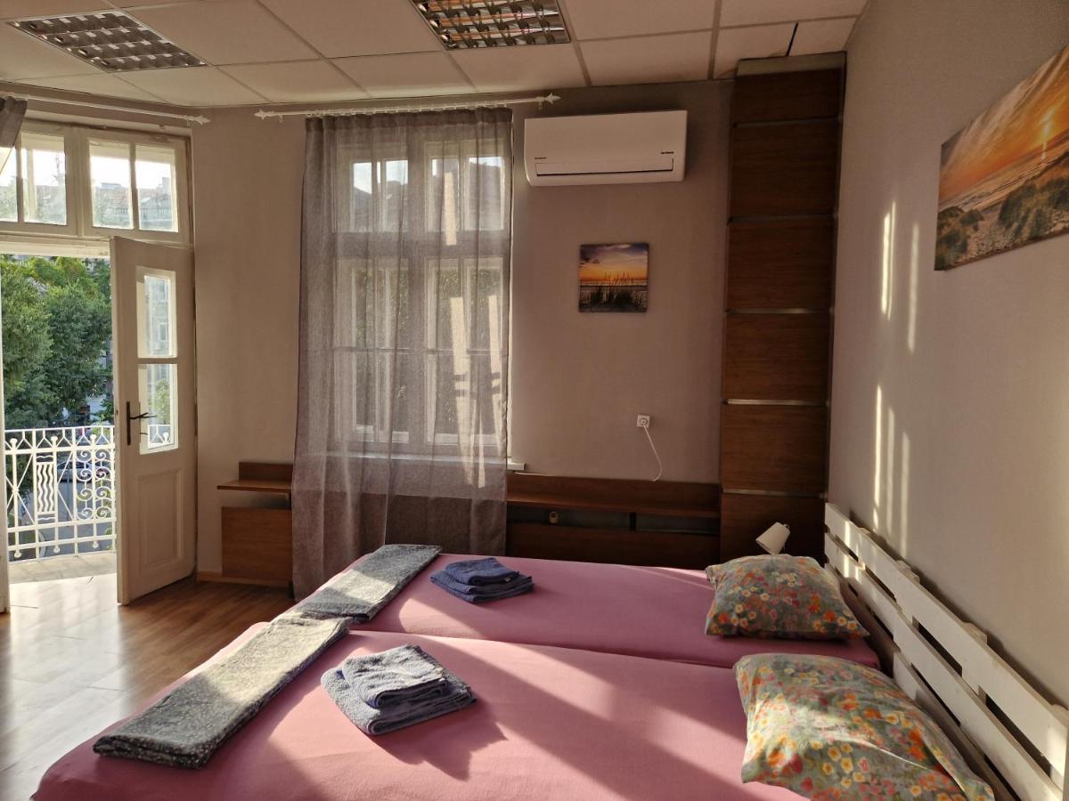 Lambo'S Corner Varna - Guest Rooms Exterior foto