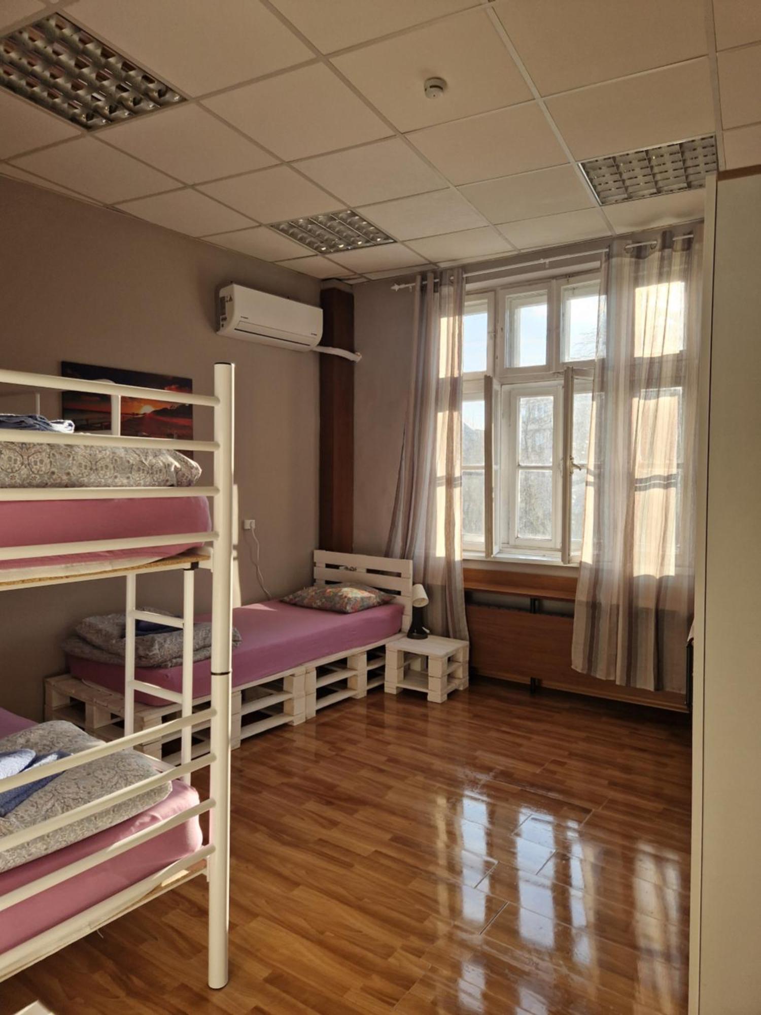 Lambo'S Corner Varna - Guest Rooms Exterior foto